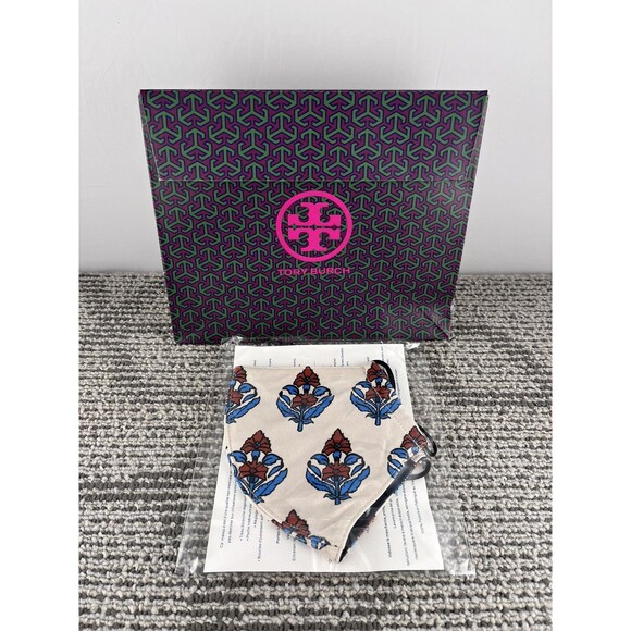 Tory Burch Face Masks New/Sealed White Floral - Picture 1 of 4
